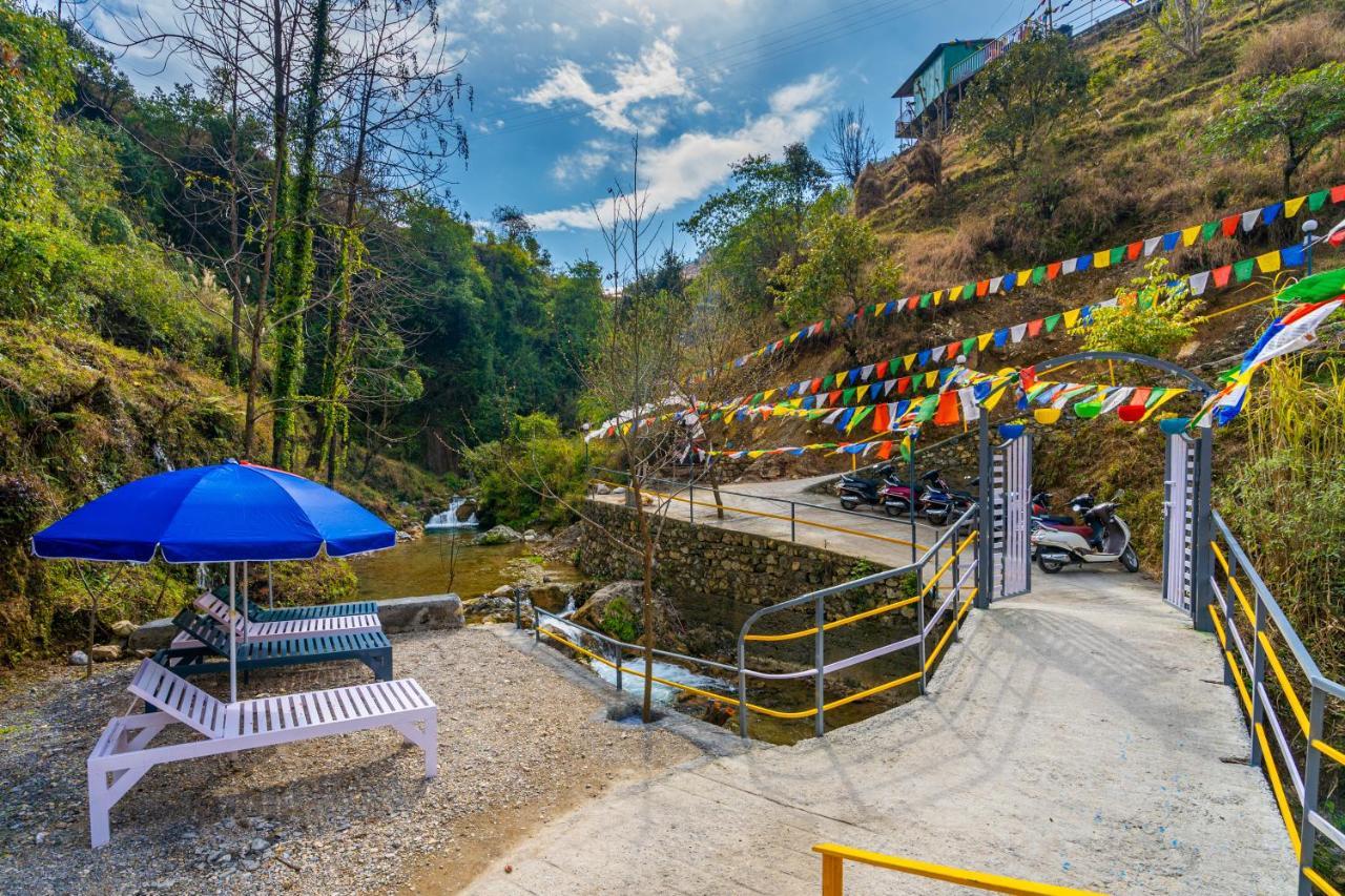 The Hosteller Mussoorie By The Streamside, Kempty Екстер'єр фото