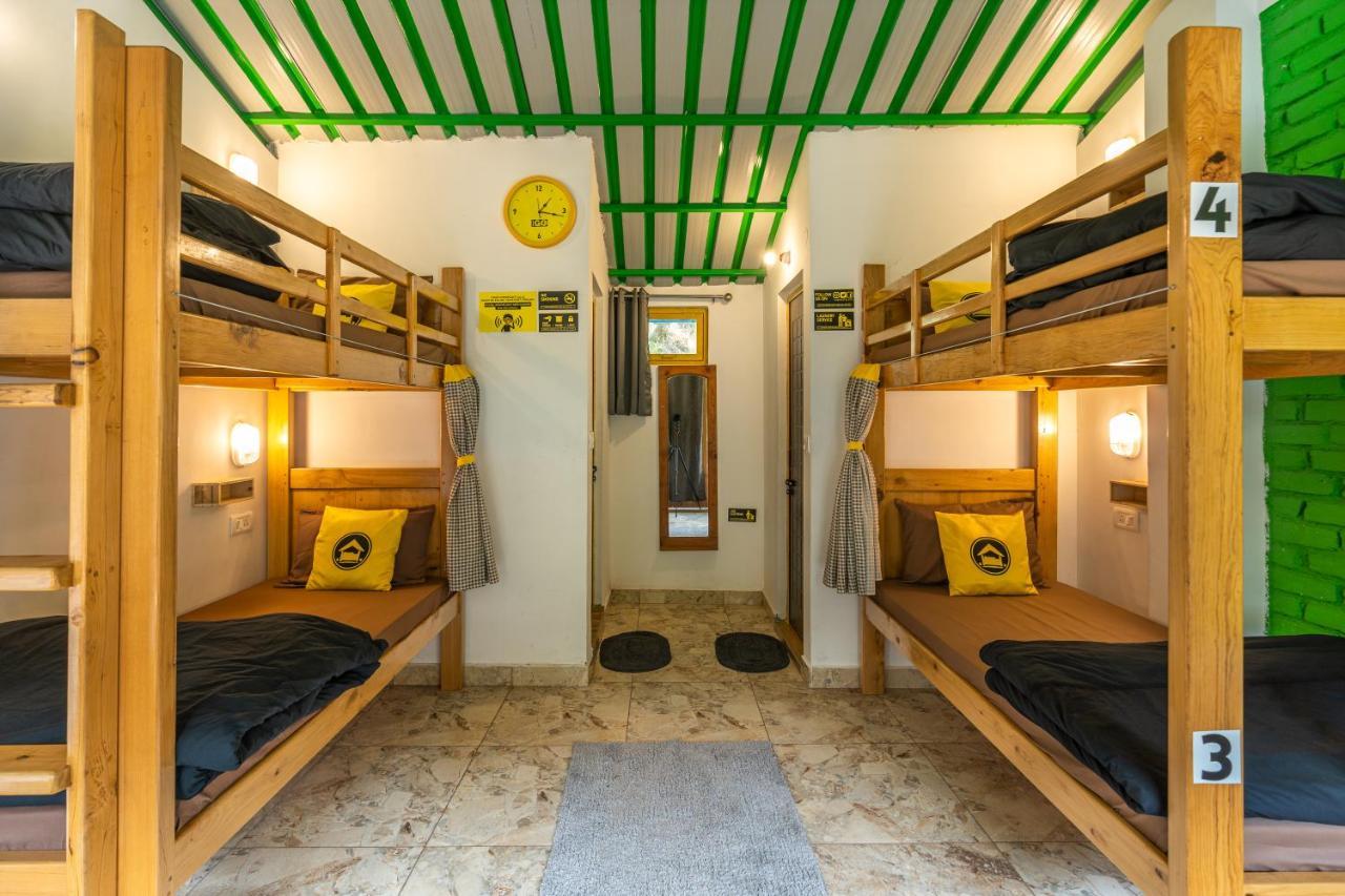 The Hosteller Mussoorie By The Streamside, Kempty Екстер'єр фото