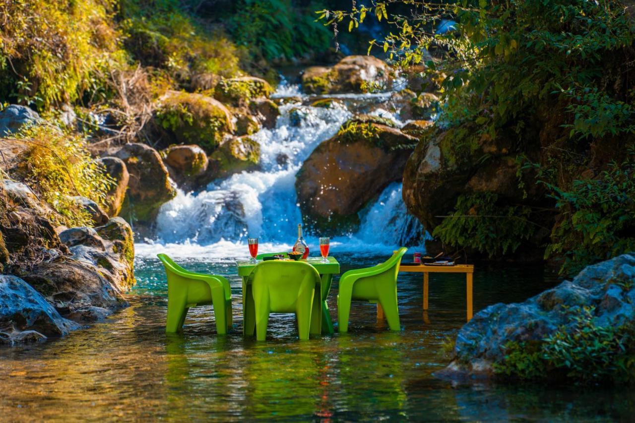 The Hosteller Mussoorie By The Streamside, Kempty Екстер'єр фото