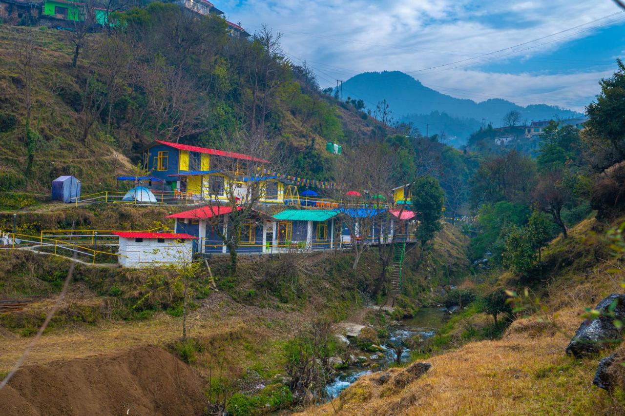 The Hosteller Mussoorie By The Streamside, Kempty Екстер'єр фото