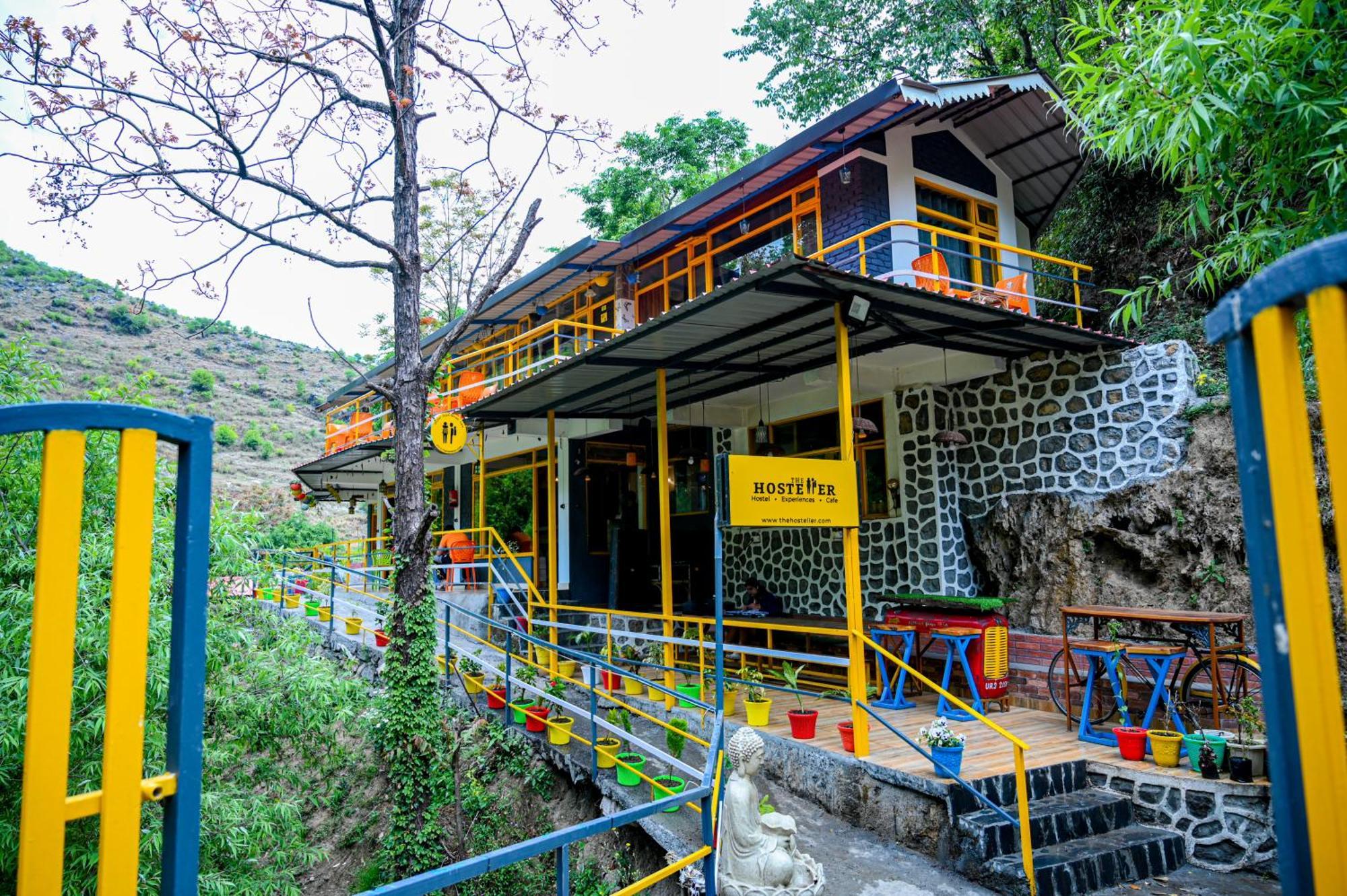 The Hosteller Mussoorie By The Streamside, Kempty Екстер'єр фото
